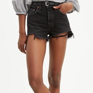 Levi 501 high waisted black shorts